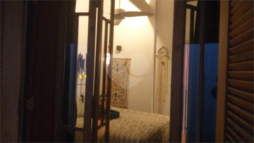 Casa à venda com 3 quartos, sendo 2 suítes, em Vila Mariana, São Paulo, SP