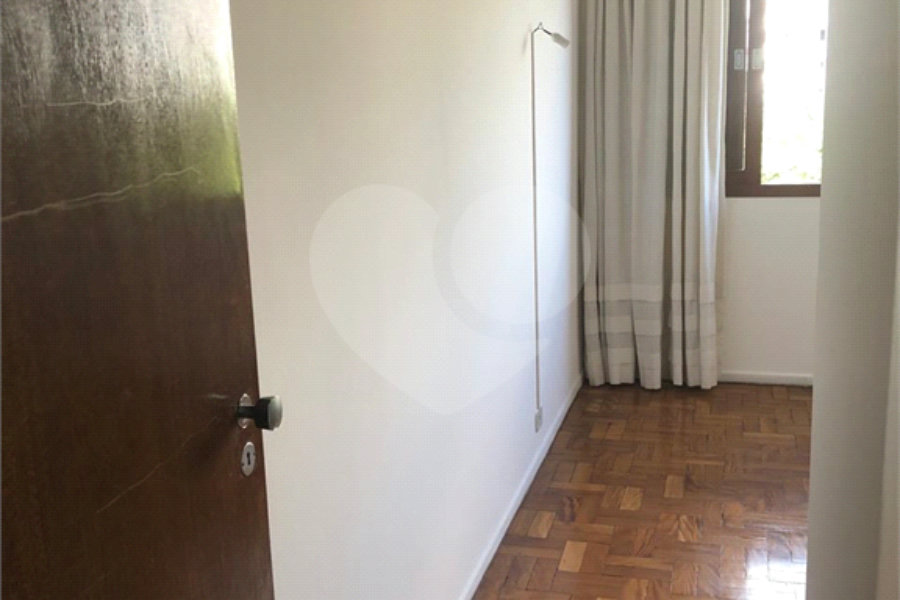 Apartamento à venda com 3 quartos, sendo 1 suíte, em Santana, São Paulo, SP