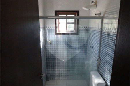 Casa à venda com 4 quartos, sendo 1 suíte, em Jardim Villaça, São Roque, SP