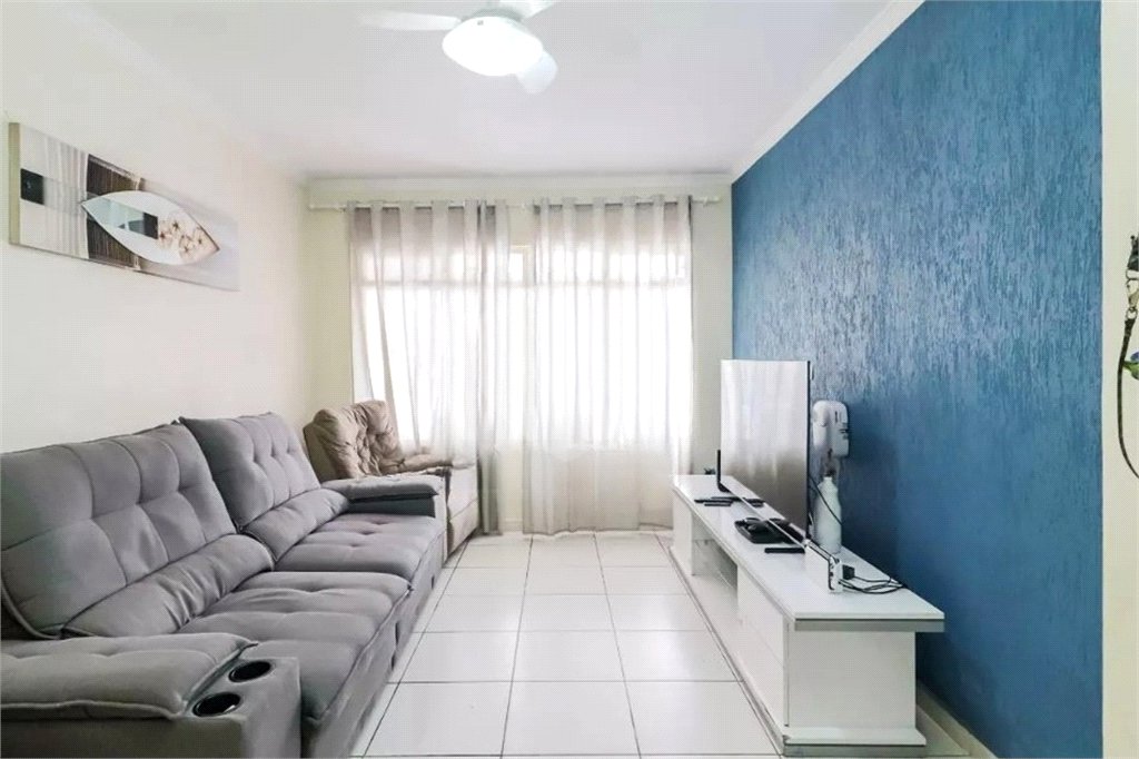 Sobrado à venda com 3 quartos, sendo 1 suíte, em Jardim Centenário, São Paulo, SP