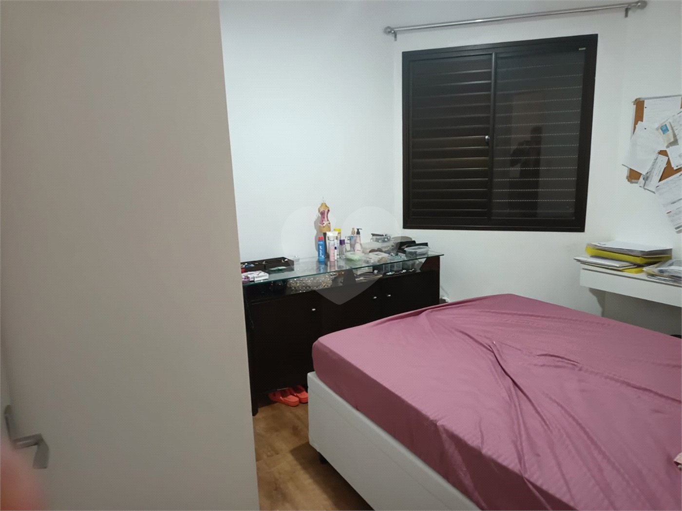 Apartamento à venda com 2 quartos, sendo 1 suíte,  em Chora Menino, São Paulo, SP