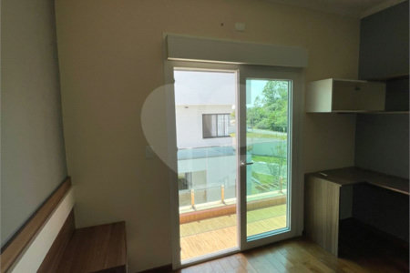 Casa à venda ou para alugar com 3 quartos, sendo 1 suíte, no condomínio Villagio Bella Citta, Mogi das Cruzes - SP