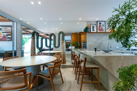 Casa à venda com 3 suítes em Retiro Morumbi, São Paulo, SP