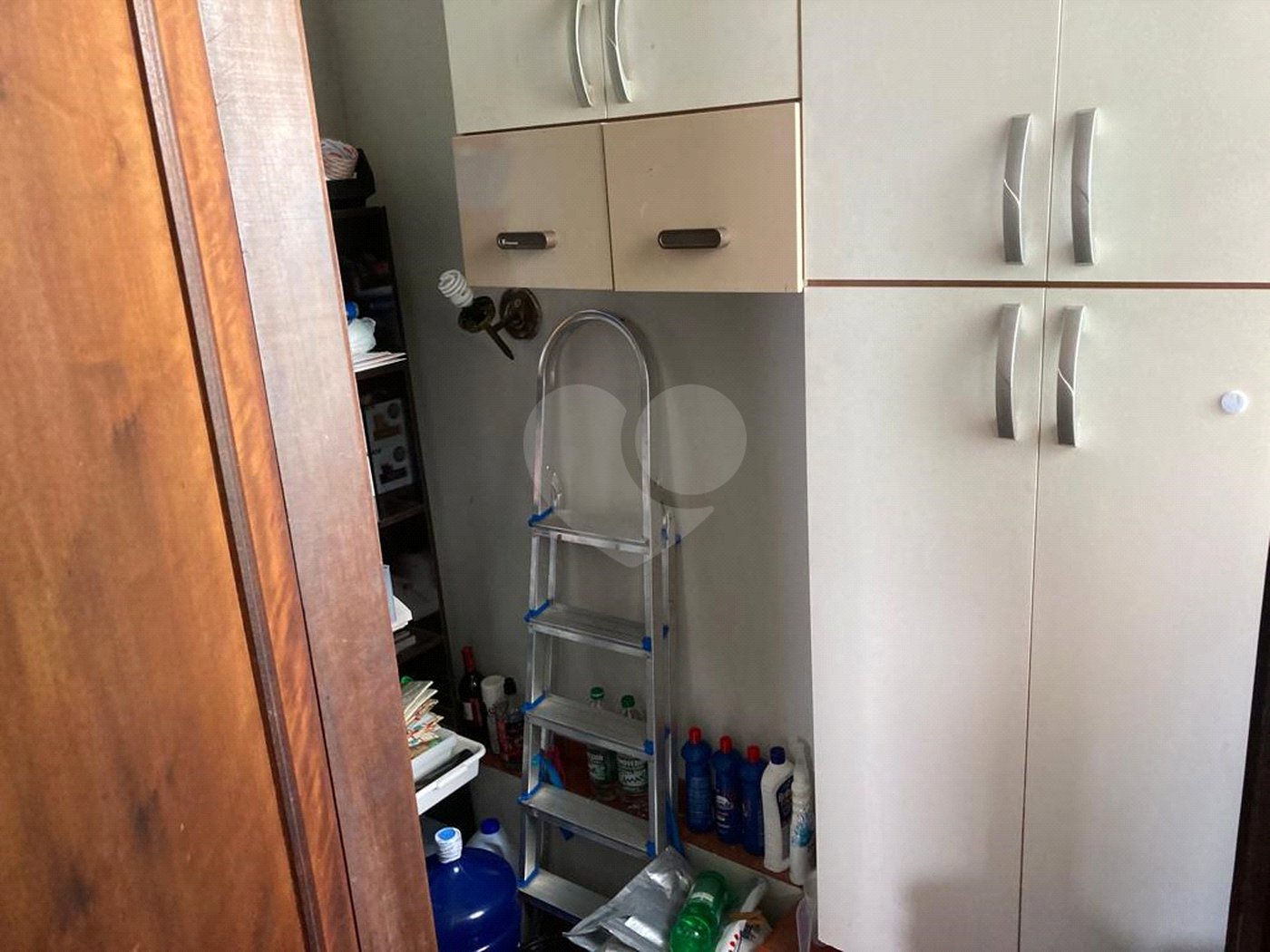 Casa à venda com 3 quartos, sendo 1 suíte,  em Vila Rosa, Itapetininga, SP