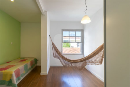 Sobrado à venda com 3 quartos, sendo 1 suíte, em Cidade Monções, São Paulo, SP