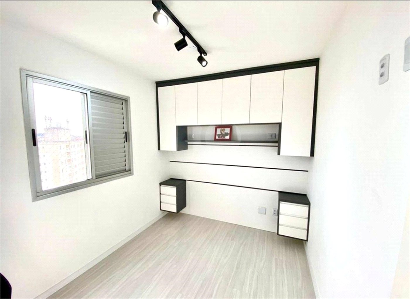 Apartamento à venda com 2 quartos em Cidade Líder, São Paulo, SP