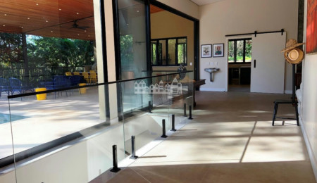 Casa à venda ou para alugar com 3 suítes no condomínio Estância Parque Atibaia, Atibaia - SP
