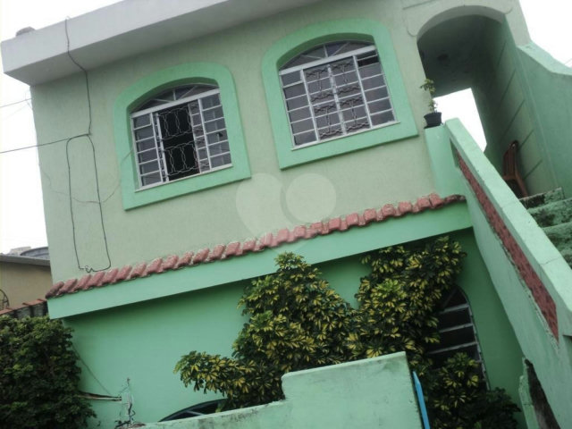 Sobrado à venda ou para alugar com 4 quartos em Água Fria, São Paulo, SP