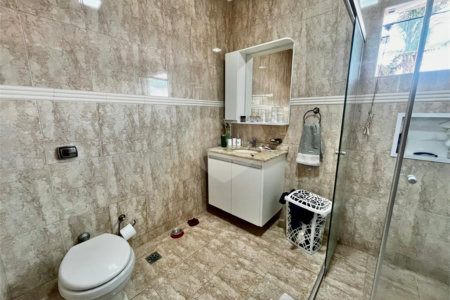 Casa à venda com 4 suítes em Vila Mazarino, Itapetininga, SP