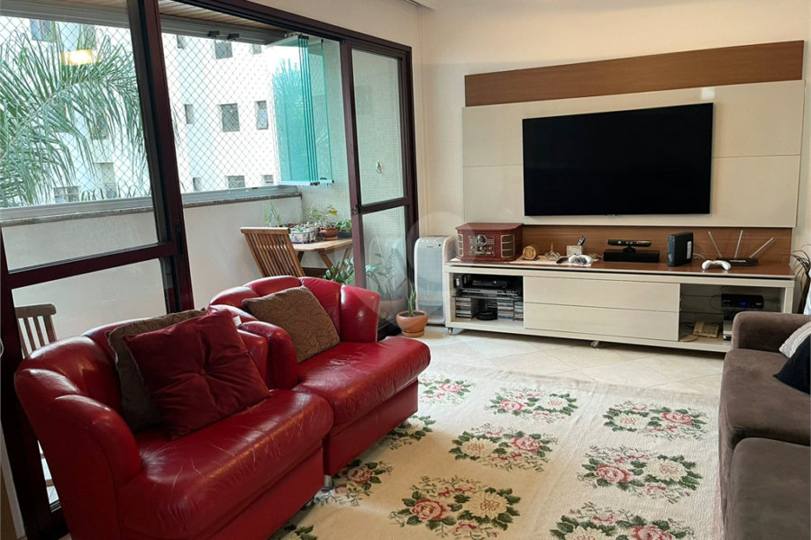 Apartamento à venda com 3 quartos, sendo 1 suíte, em Santana, São Paulo, SP