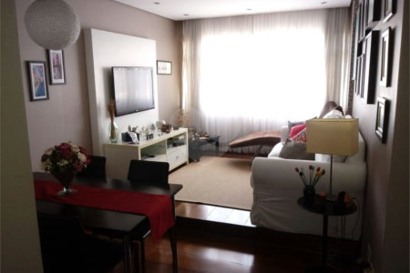 Apartamento à venda com 3 quartos, sendo 1 suíte, no Centro, Poá, SP