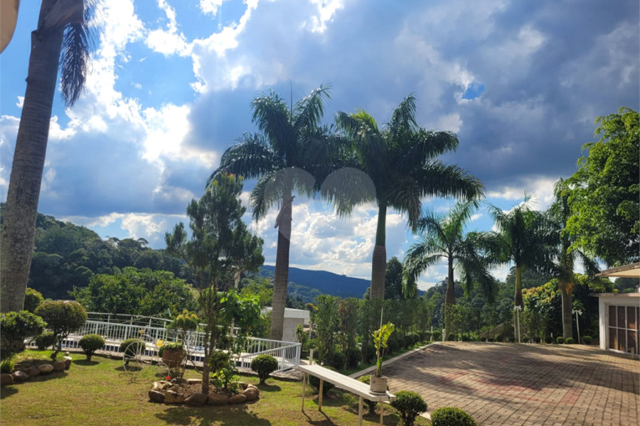 Casa à venda com 3 suítes no condomínio Alpes da Cantareira, Mairiporã - SP