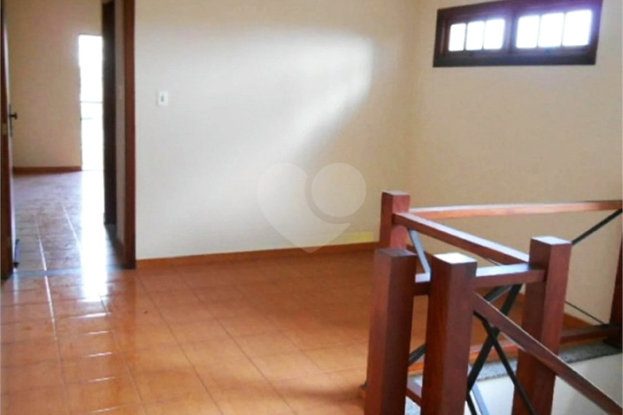 Sobrado à venda com 3 quartos, sendo 1 suíte,  em Santa Terezinha, São Paulo, SP