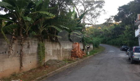 Terreno à venda em Santa Inês, Caieiras, SP