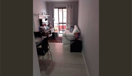 Apartamento à venda com 3 quartos, sendo 1 suíte,  em Jardim Ubirajara (zona Sul), São Paulo, SP