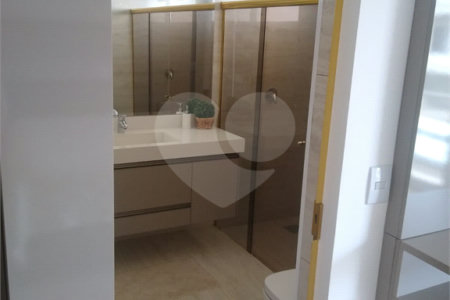 Casa à venda com 4 quartos, sendo 2 suítes,  no condomínio Damha Iii, São Carlos - SP