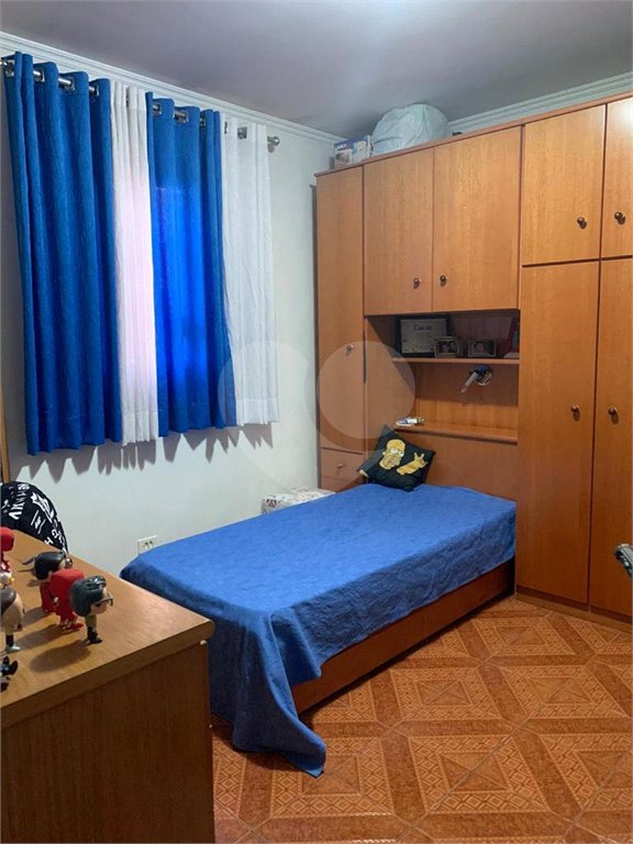 Sobrado à venda com 3 quartos, sendo 1 suíte,  em Vila Sabrina, São Paulo, SP