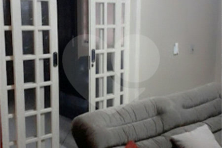Casa à venda com 3 quartos em Salto de São José, Salto, SP