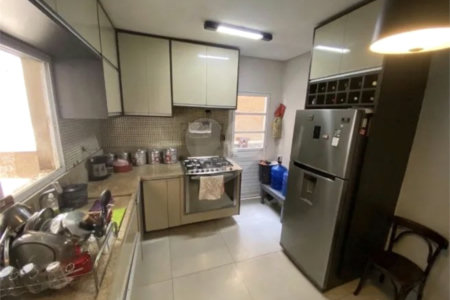 Sobrado à venda com 5 quartos em Santa Maria, Osasco, SP