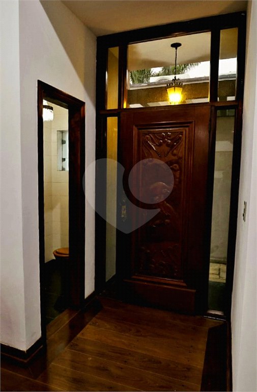 Casa à venda com 4 quartos, sendo 2 suítes, em Jardim São Bento, São Paulo, SP