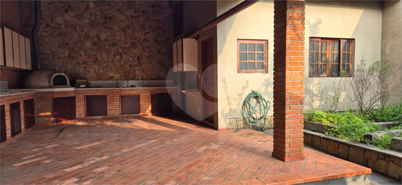 Casa à venda ou para alugar com 4 quartos, sendo 1 suíte, em Tremembé, São Paulo, SP