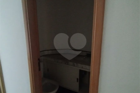 Sala comercial para locação no Jardim Paulista, 90 m², 2 garagens