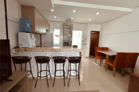 Apartamento à venda com 2 suítes, em Taperapuan, Porto Seguro, BA