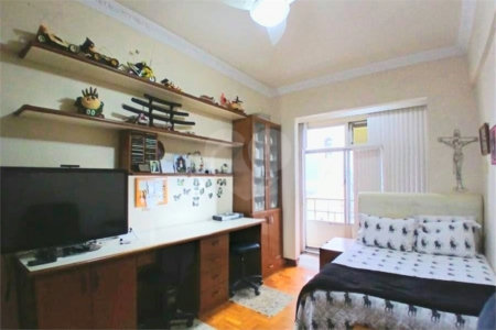 Apartamento à venda com 3 quartos, sendo 1 suíte,  em Tijuca, Rio de Janeiro, RJ