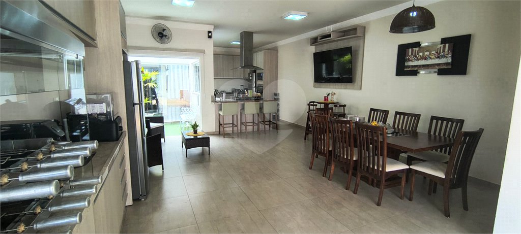 Casa à venda com 3 quartos, sendo 1 suíte, em Jardim Marabá, Itapetininga, SP