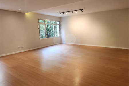 Apartamento à venda com 4 quartos, sendo 1 suíte,  em Pinheiros, São Paulo, SP