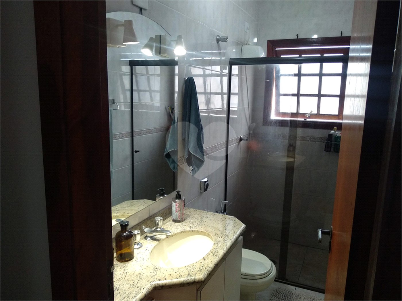 Sobrado à venda com 4 quartos, sendo 2 suítes,  em City Campo Grande, São Paulo, SP
