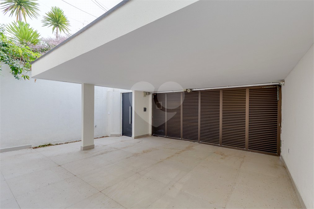 Casa de Vila à venda com 3 quartos, sendo 2 suítes, em Santo Amaro, São Paulo, SP