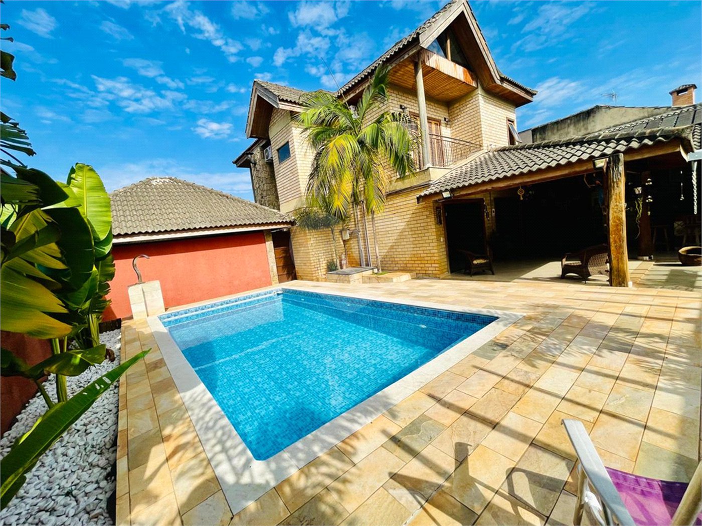 Casa à venda com 3 quartos, sendo 1 suíte,  no condomínio Jardim Ibiti do Paço, Sorocaba - SP