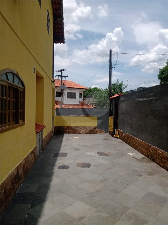 Casa à venda com 5 quartos, sendo 1 suíte, em Campo Grande, Rio de Janeiro, RJ