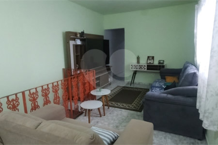 Casa à venda com 3 quartos em Novo Osasco, Osasco, SP