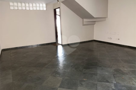 Casa à venda com 3 quartos, sendo 1 suíte, em Chácara Jafet, Mogi das Cruzes, SP