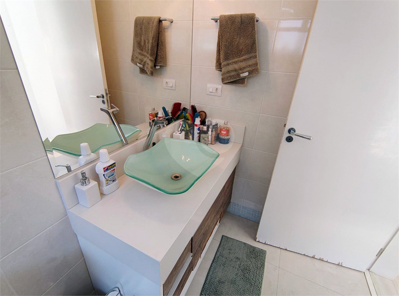 Casa à venda com 3 quartos, sendo 1 suíte,  em Horto Santo Antonio, Jundiaí, SP