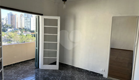 Apartamento à venda com 3 quartos, sendo 1 suíte, em Santa Cecília, São Paulo, SP
