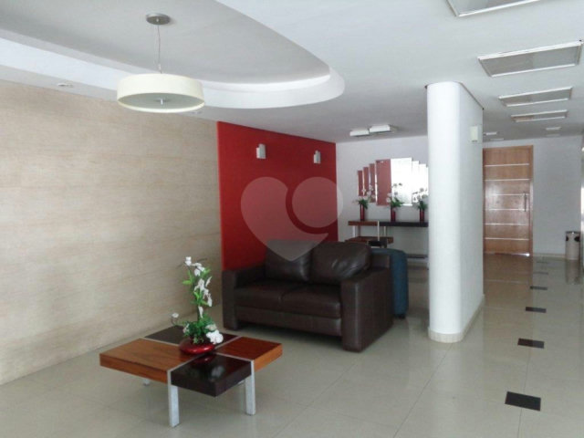 Apartamento à venda com 3 quartos, sendo 1 suíte, em Vila Ester (zona Norte), São Paulo, SP