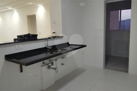 Apartamento à venda com 3 quartos, sendo 2 suítes, em Alto Ipiranga, Mogi das Cruzes, SP