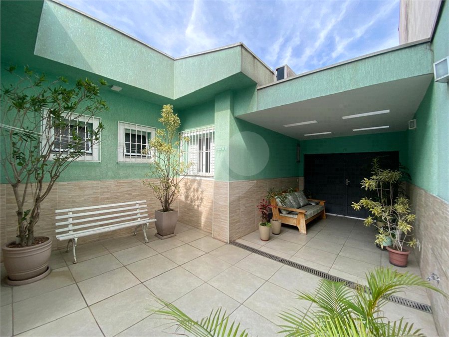 Casa à venda com 2 suítes em Parque São Jorge, São Paulo, SP