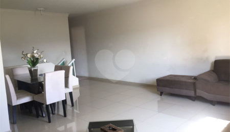 Sobrado à venda com 3 quartos, sendo 2 suítes,  em Vila Nova Cachoeirinha, São Paulo, SP