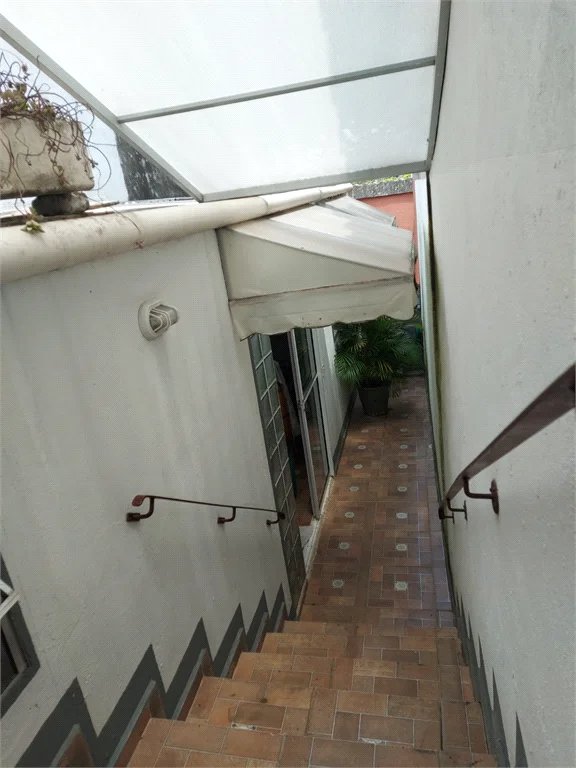 Casa à venda com 4 quartos, sendo 1 suíte, em Vila Pirajussara, São Paulo, SP