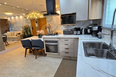 Apartamento à venda com 2 suítes em Canto do Forte, Praia Grande, SP