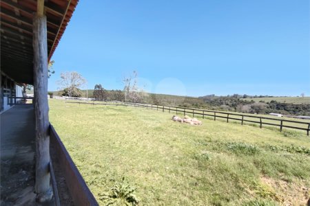 Fazenda para alugar com 3 quartos em Vila Santana, Itapetininga, SP