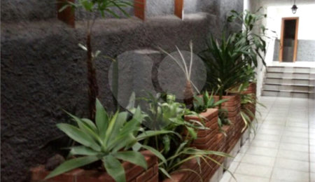 Sobrado à venda com 4 quartos em Jardim Ana Maria, Santo André, SP