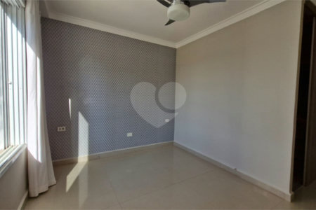 Casa à venda ou para alugar com 5 quartos, sendo 4 suítes, no condomínio Shamballa II, Atibaia - SP