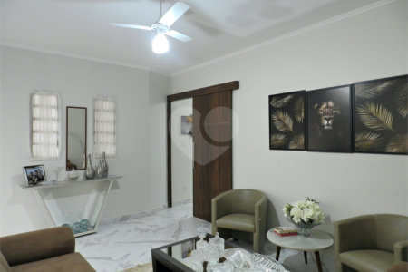 Sobrado à venda com 4 quartos, sendo 3 suítes, em Jardim Paulistano, Ribeirão Preto, SP