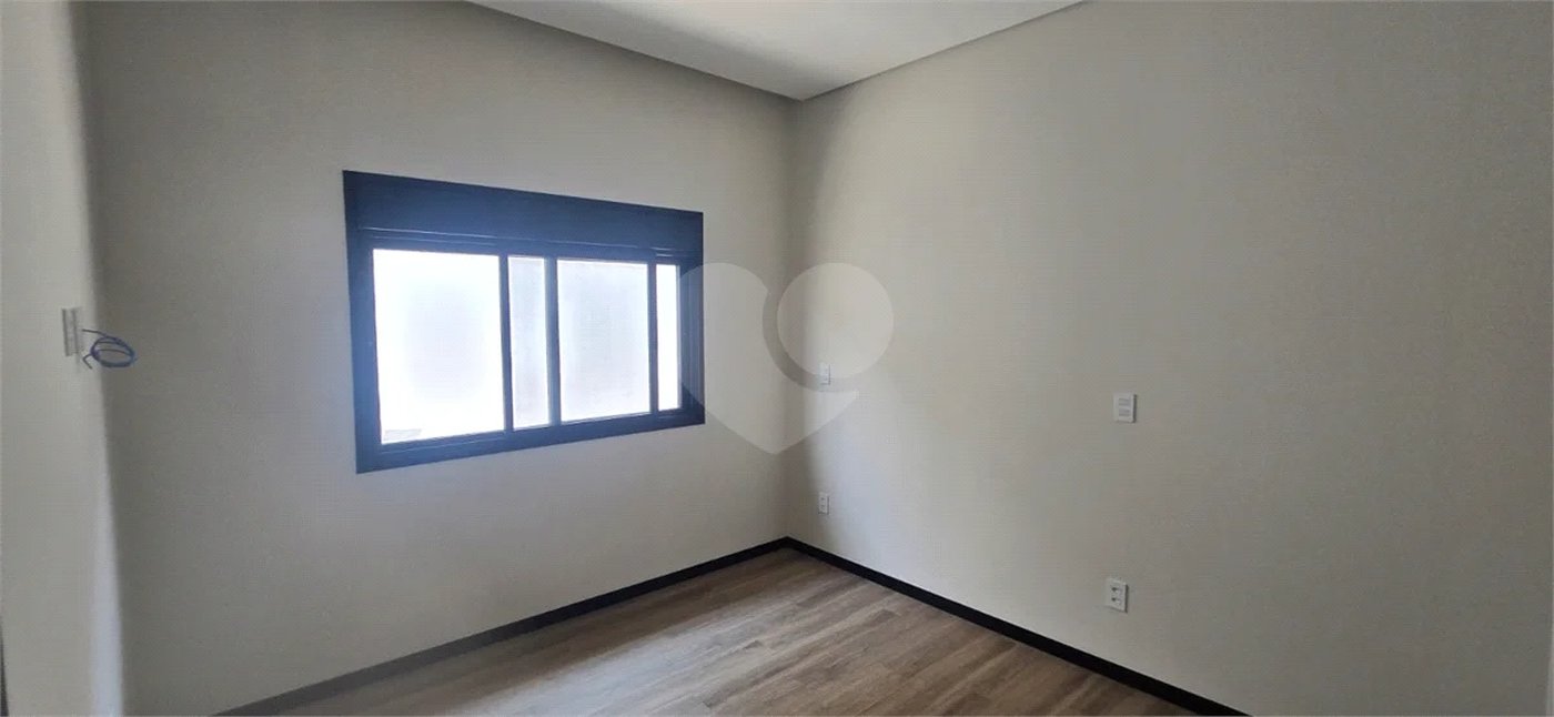 Casa à venda com 5 suítes no condomínio Parque Faber IV, São Carlos - SP
