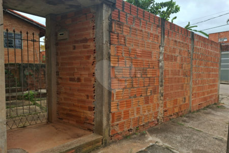 Casa à venda com 3 quartos em Vila Santana, Itapetininga, SP